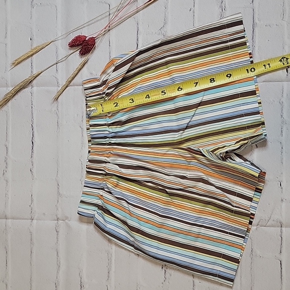 5T Cute As A Button Shorts - Picture 2 of 5